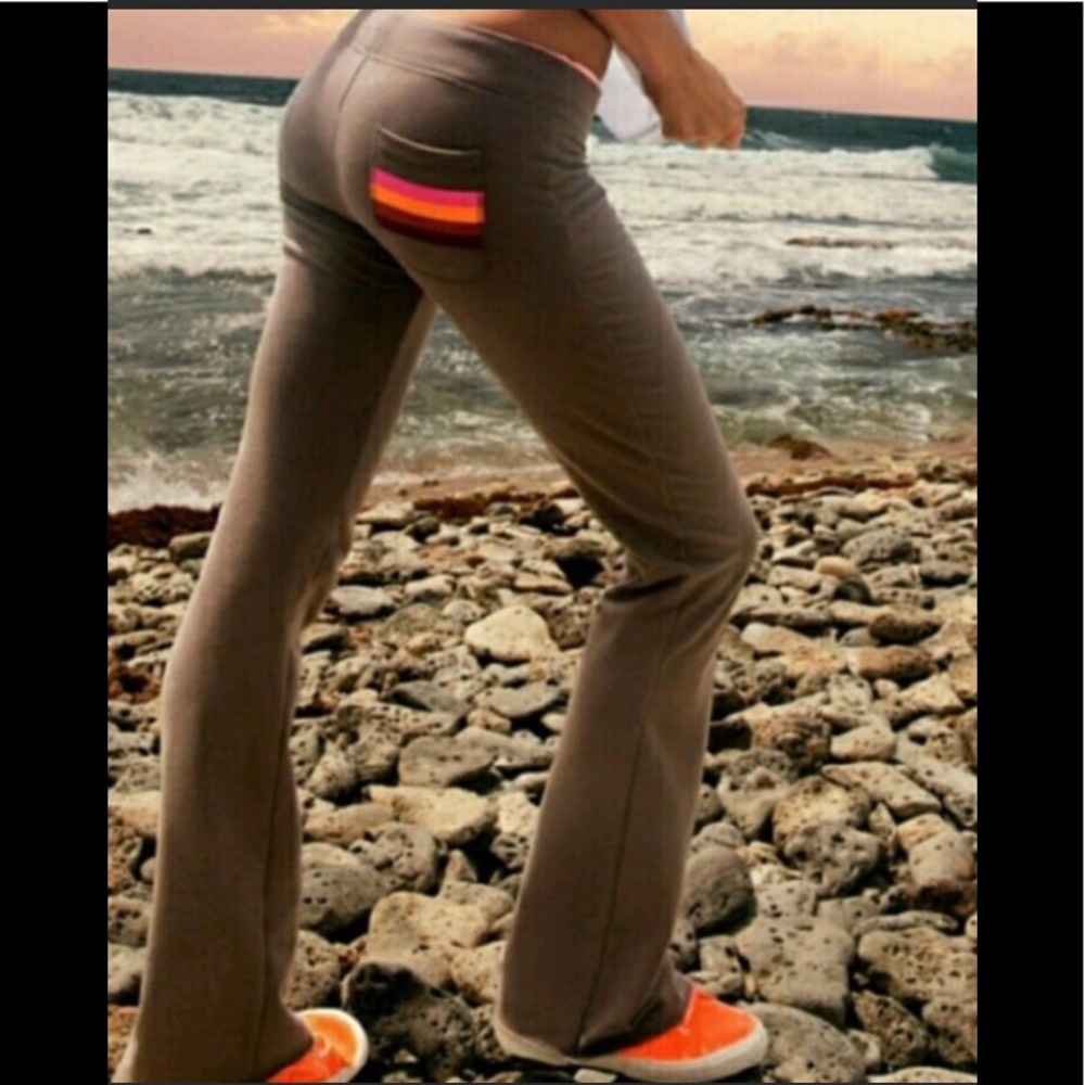Victoria Secret Pink University Flare Stretchy Brown Rainbow Pants Great Cond. M